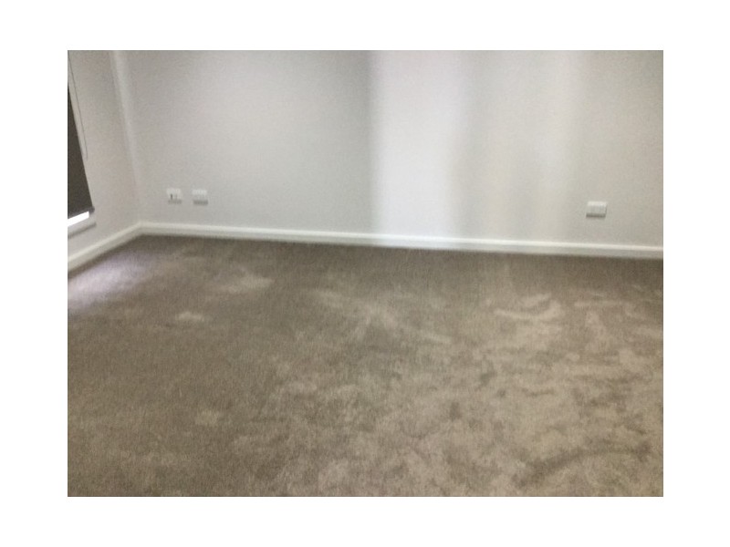 2/11 Wallace Avenue, Oakleigh South VIC 3167