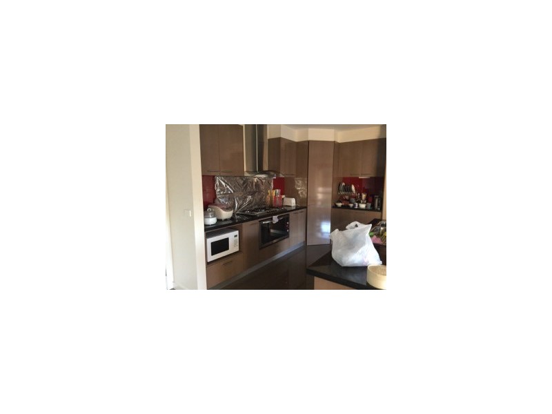 2/11 Wallace Avenue, Oakleigh South VIC 3167