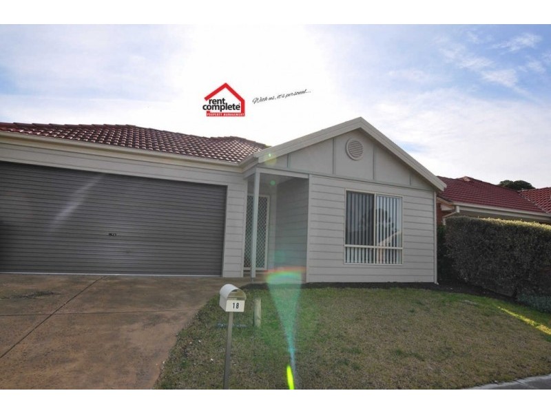 18 Jacaranda Drive, Carrum Downs VIC 3201