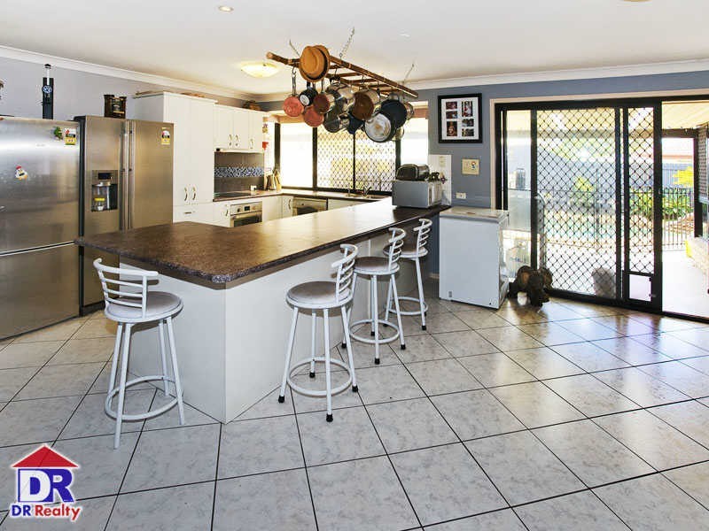 Rothwell QLD 4022