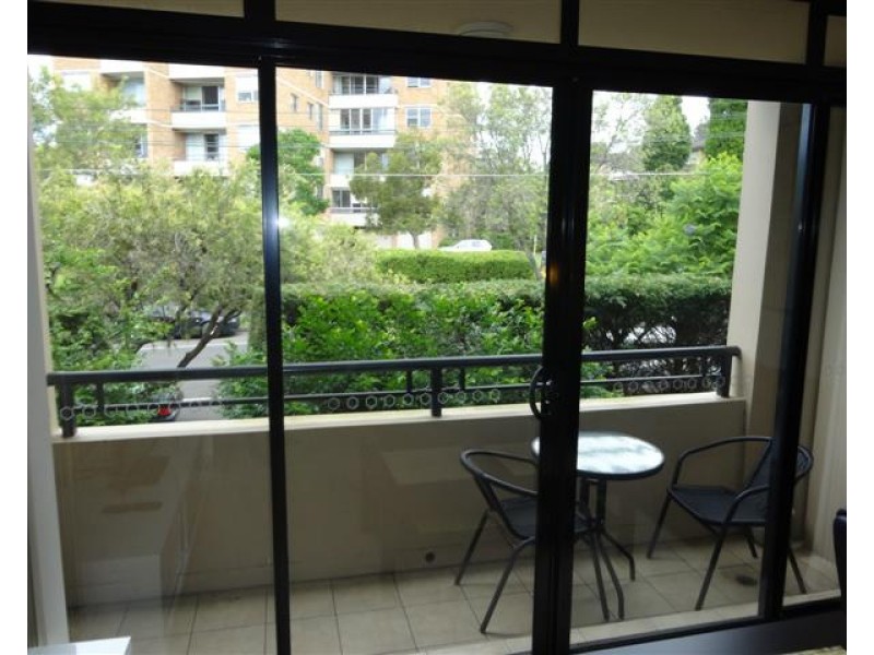 20/240 Ben Boyd Rd, Cremorne NSW 2090