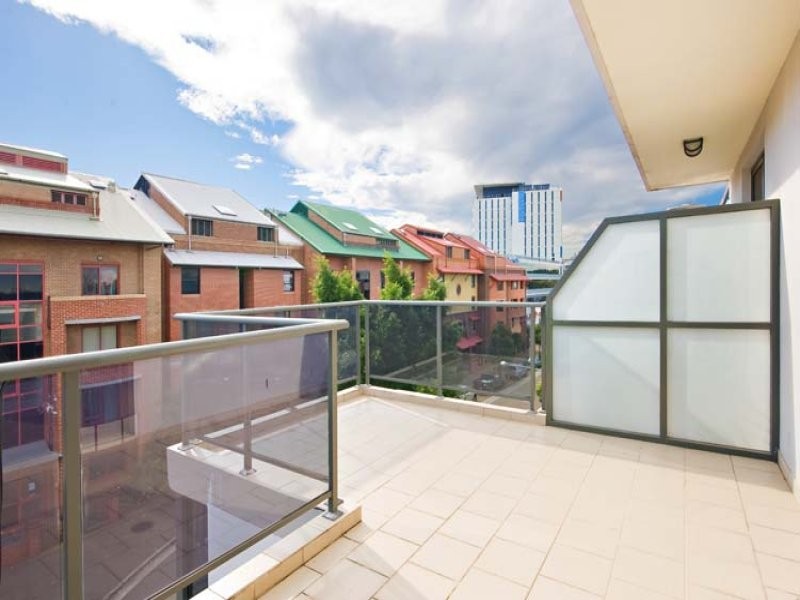 00 Henderson Road, Alexandria NSW 2015