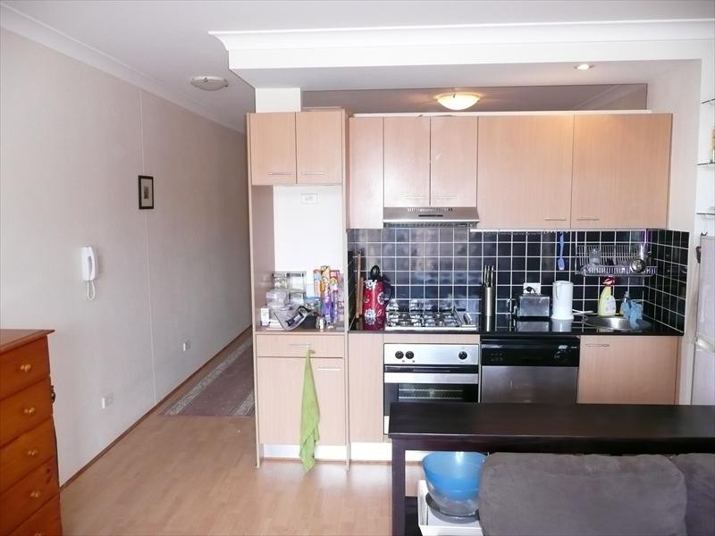 208 Chalmers Street, Sydney NSW 2000