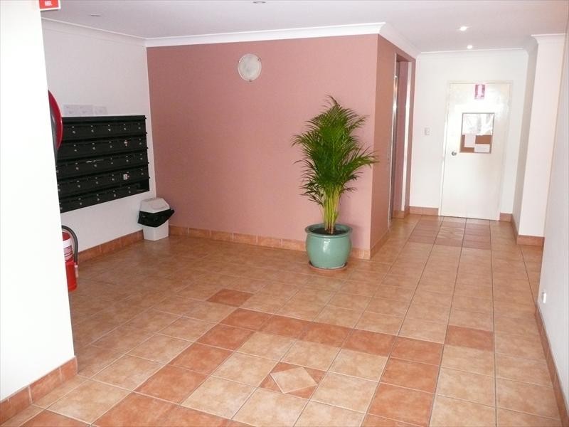 208 Chalmers Street, Sydney NSW 2000