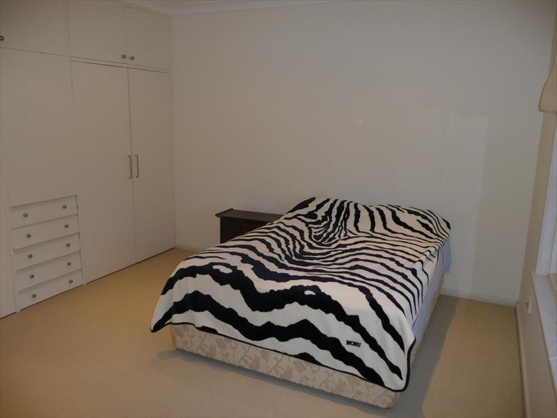 1 Lyndhurst Crescent, Hunters Hill NSW 2110