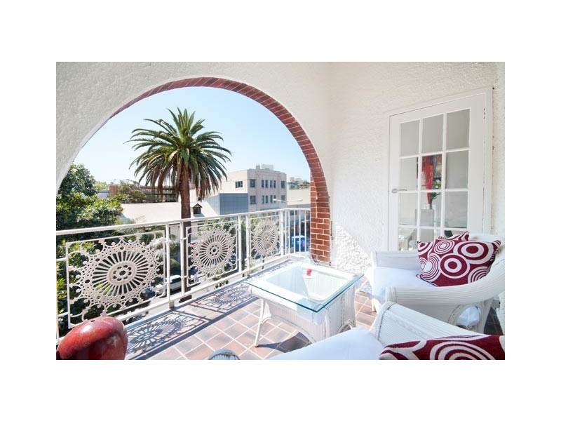 00 The Corso, Manly NSW 2095