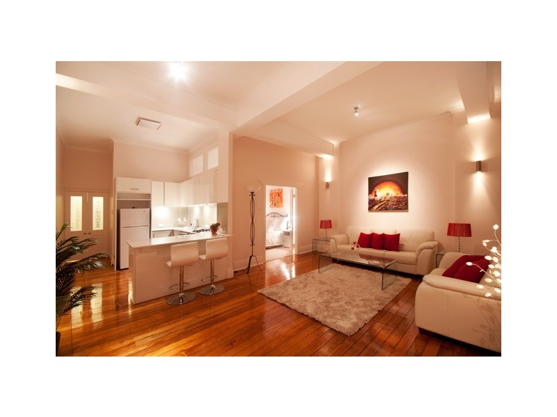 00 The Corso, Manly NSW 2095