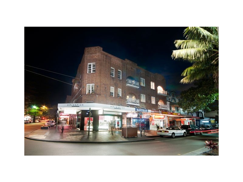 00 The Corso, Manly NSW 2095