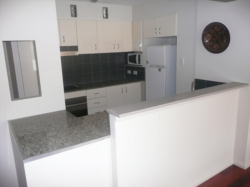 11 Pittwater Road, Manly NSW 2095