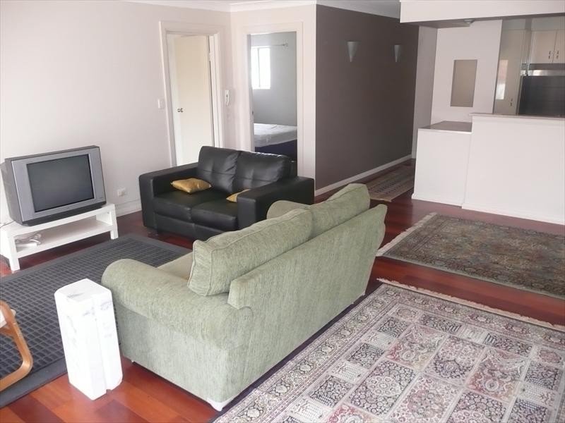 11 Pittwater Road, Manly NSW 2095