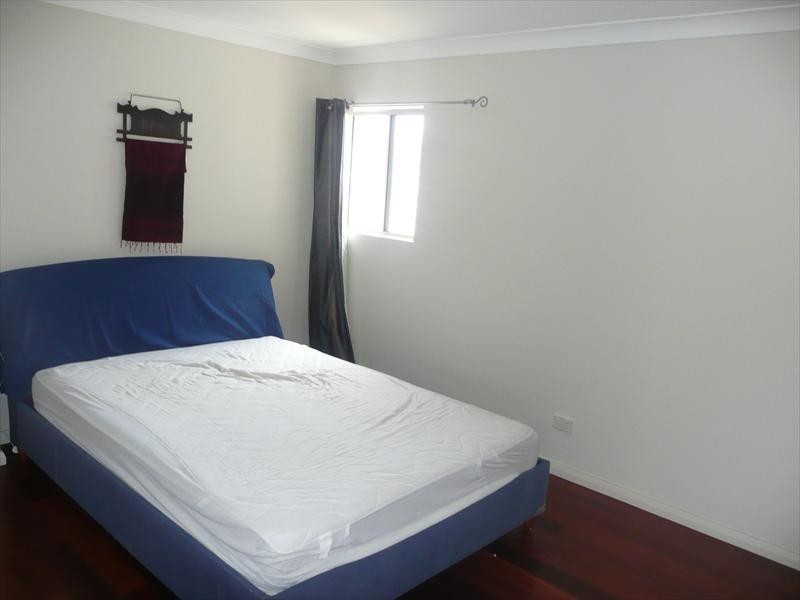 11 Pittwater Road, Manly NSW 2095