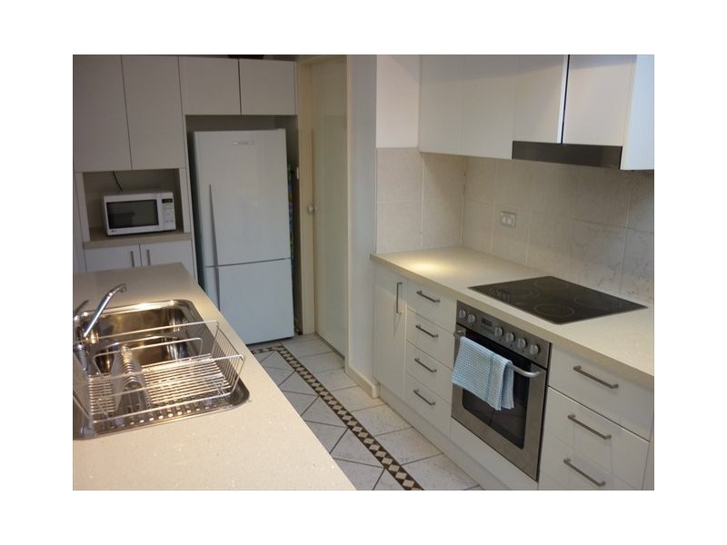 00 Huntington, Crows Nest NSW 2065