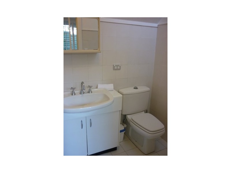 00 Huntington, Crows Nest NSW 2065