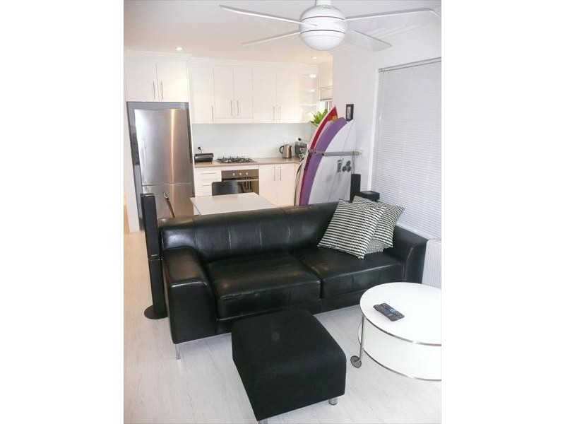 4 Greenwood Place, Freshwater NSW 2096