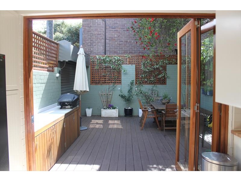 Curtis Rd, Balmain NSW 2041