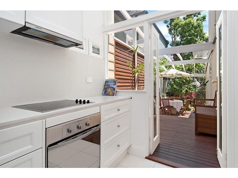 102 Raglan Street, Mosman NSW 2088