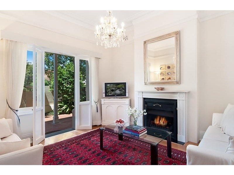 102 Raglan Street, Mosman NSW 2088