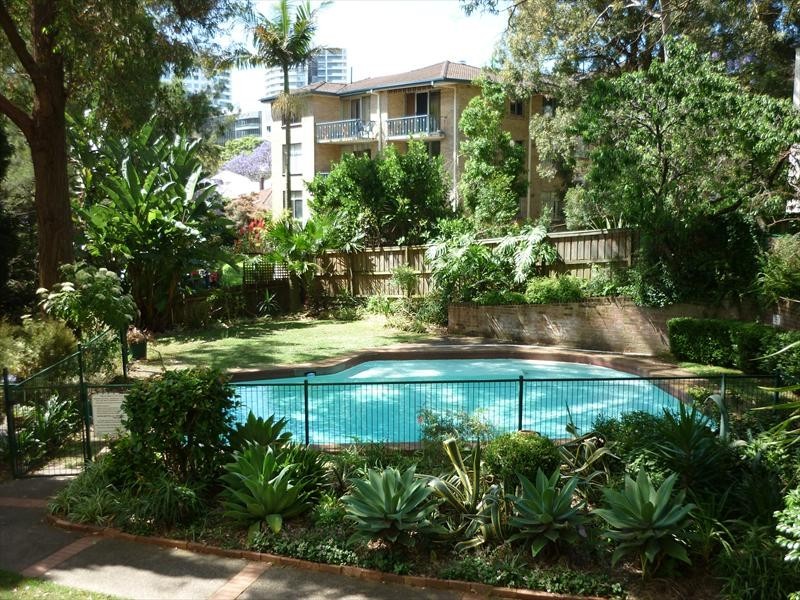Hume St, Wollstonecraft NSW 2065