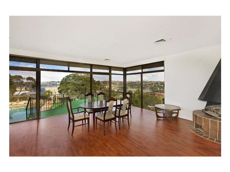 14 Moore Street, Clontarf NSW 2093