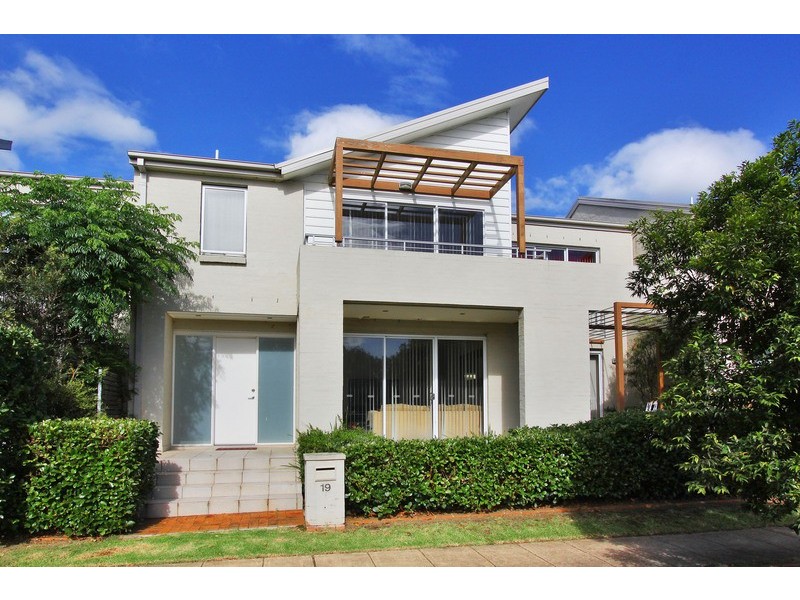 19 Folkestone Terrace, Stanhope Gardens NSW 2768