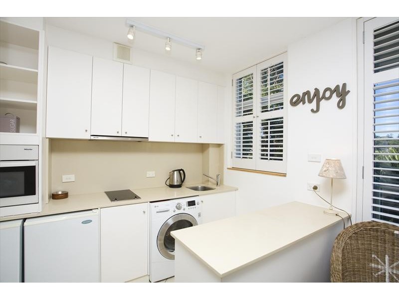 2 Raglan St, Mosman NSW 2088