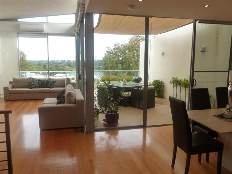 1A Hilly Street, Mortlake NSW 2137