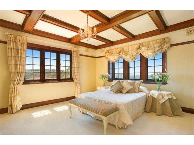 Suffolk Ave, Collaroy NSW 2097