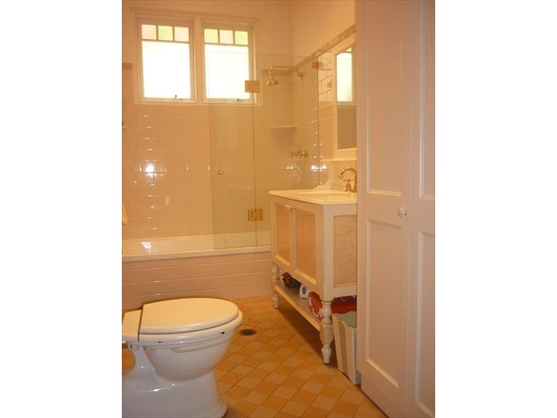 75 Carlotta St, Greenwich NSW 2065