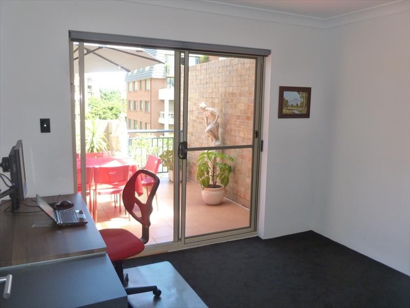 1B Coulson Street, Erskineville NSW 2043