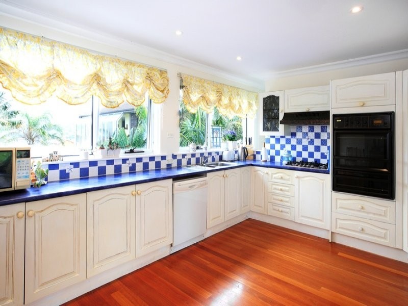 Robertson Road, North Curl Curl NSW 2099