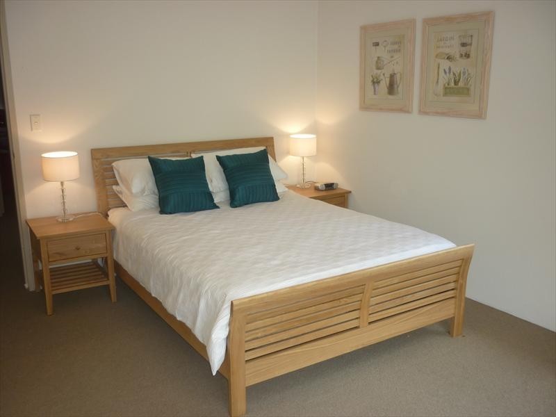 00 Robert St, Artarmon NSW 2064