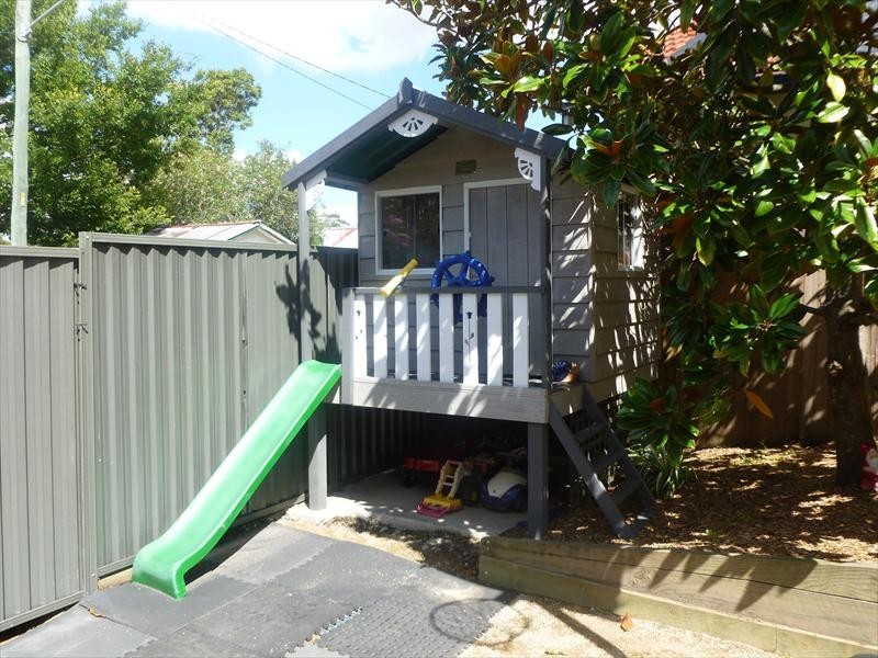 8 Rhodes Avenue, Naremburn NSW 2065