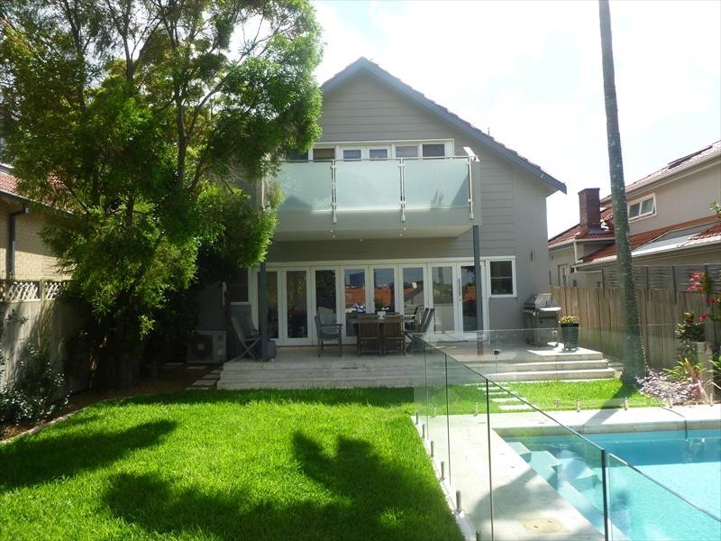 8 Rhodes Avenue, Naremburn NSW 2065