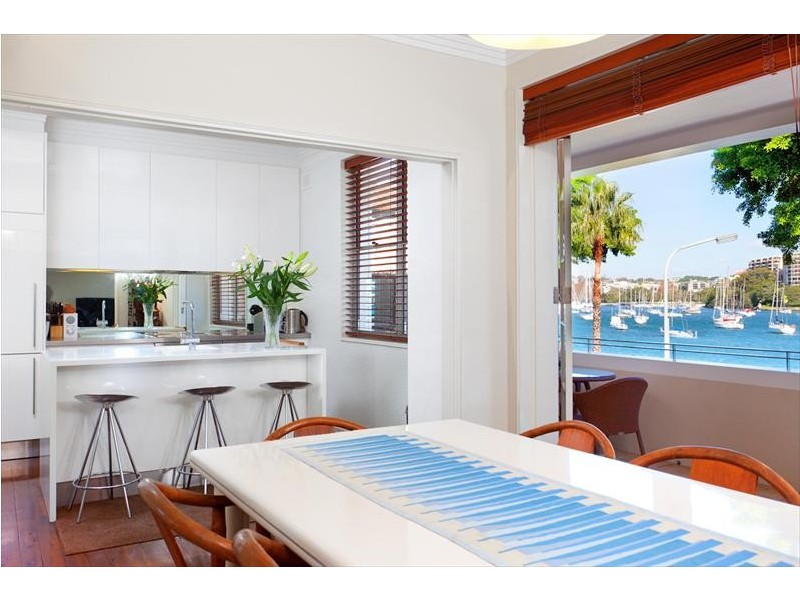 79 New Beach Road, Darling Point NSW 2027