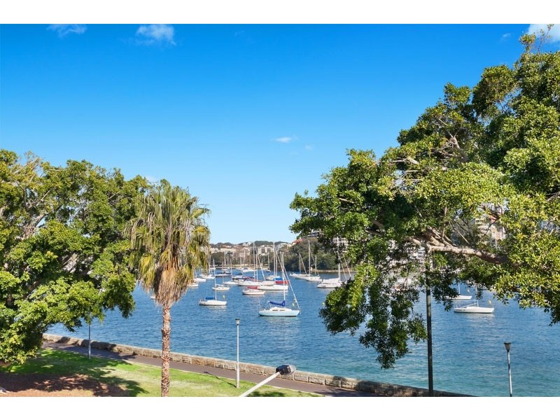 79 New Beach Road, Darling Point NSW 2027