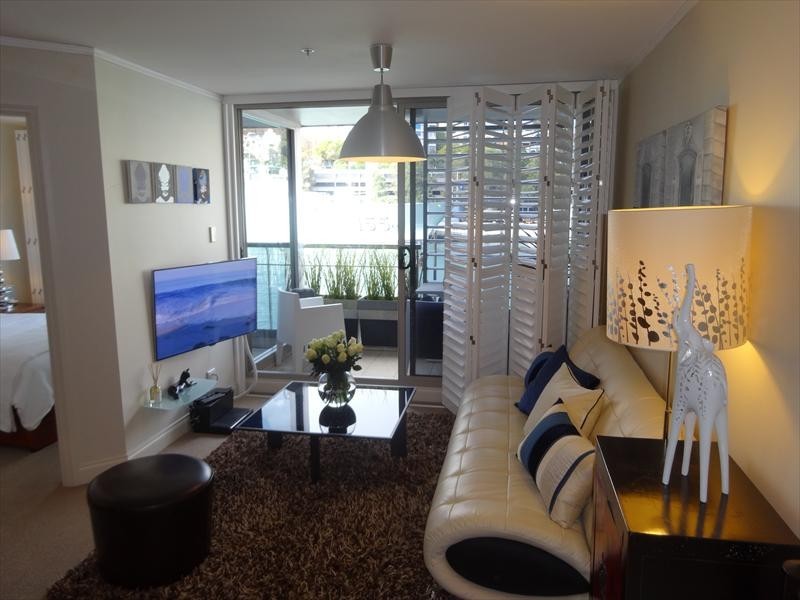 240/6 Cowper Wharf Road, Woolloomooloo NSW 2011