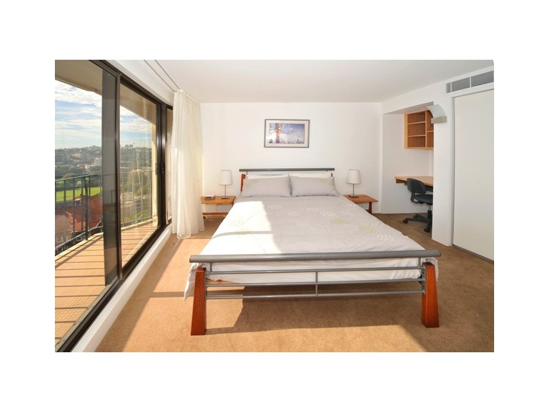 2 Elizabeth Bay Road, Elizabeth Bay NSW 2011