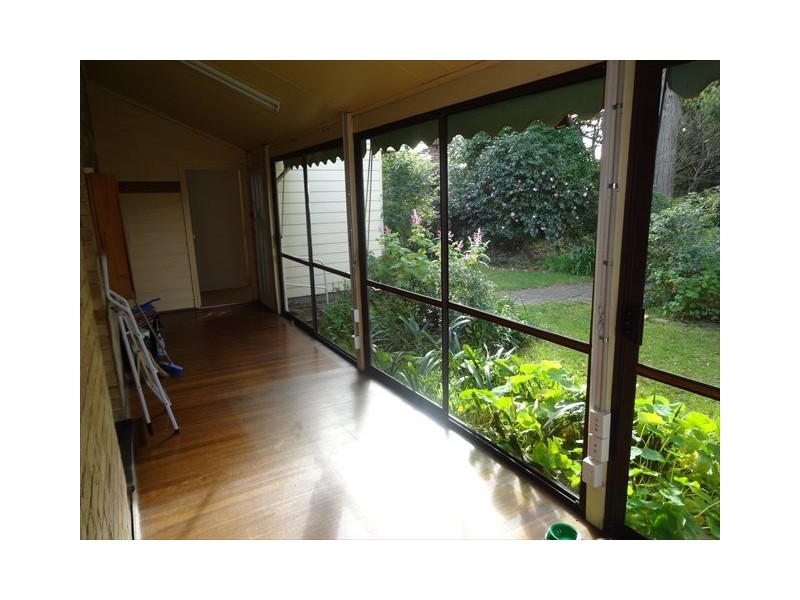 41 Kingslangley Rd, Greenwich NSW 2065