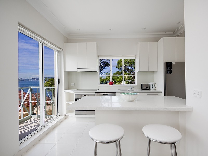 12/4 Holbrook Ave, Kirribilli NSW 2061