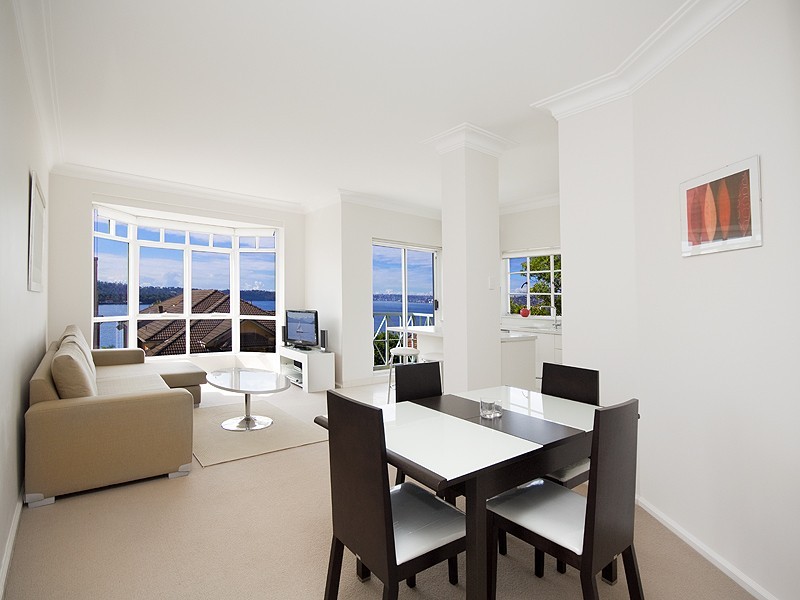 12/4 Holbrook Ave, Kirribilli NSW 2061