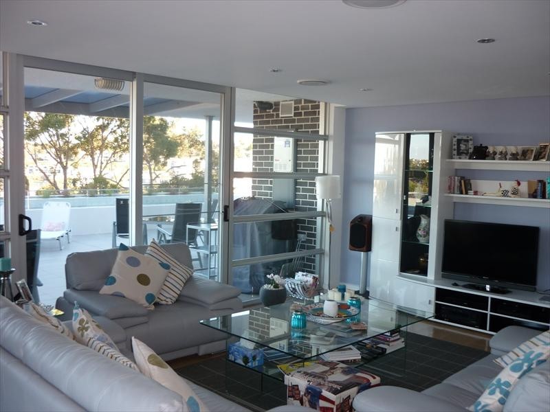 00 Lewis St, Dee Why NSW 2099