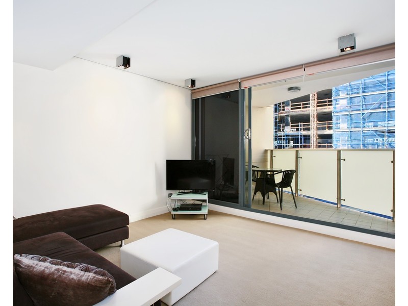 1008/8 Glen St, Milsons Point NSW 2061