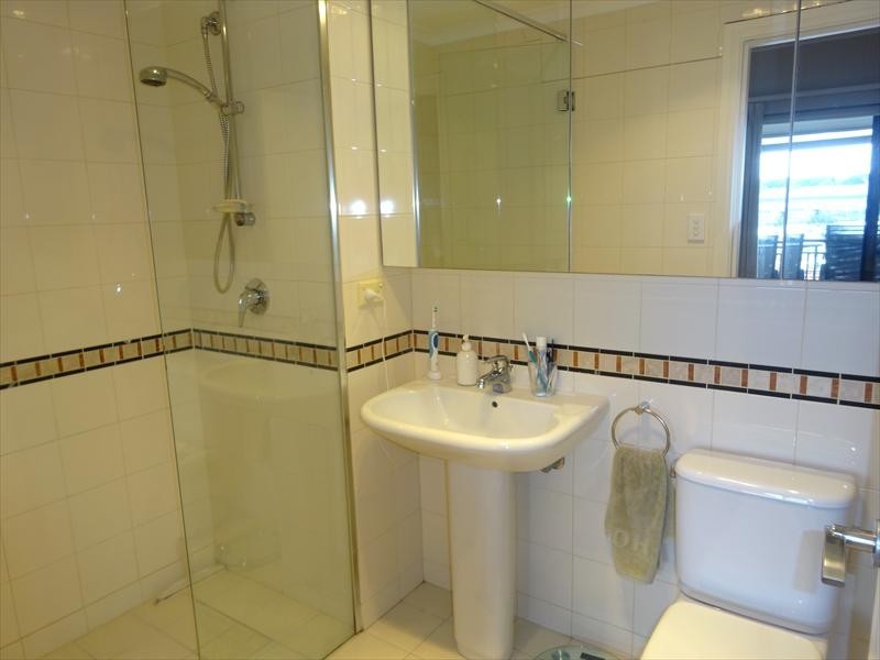 28/8 Water St, Birchgrove NSW 2041