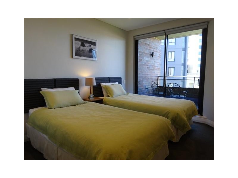 C601/26 Point St, Pyrmont NSW 2009