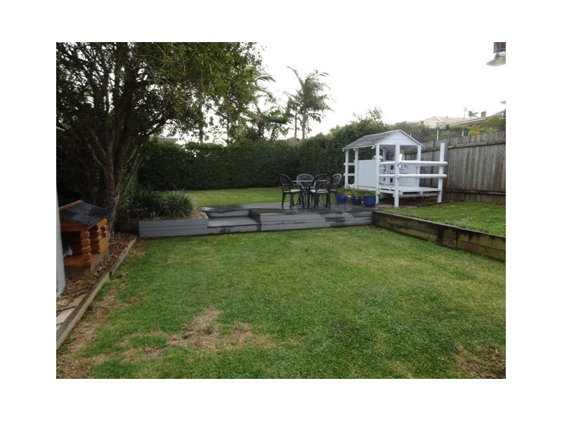 50 Griffin Road, North Curl Curl NSW 2099