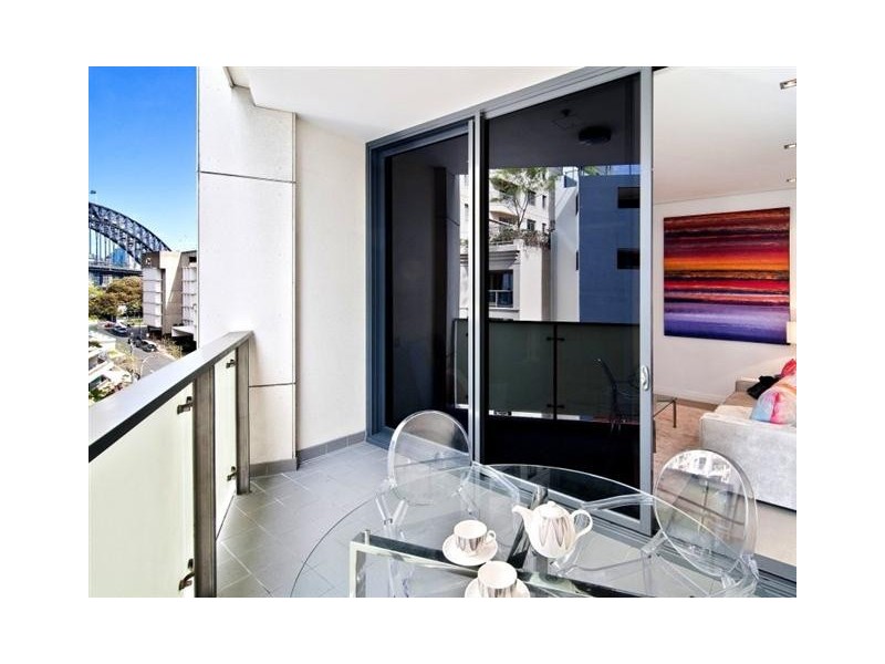 708/8 Glen Street, Milsons Point NSW 2061