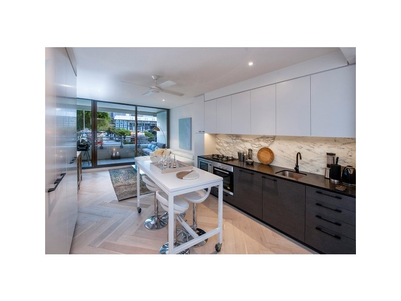 65 Cowper Wharf Rd, Woolloomooloo NSW 2011