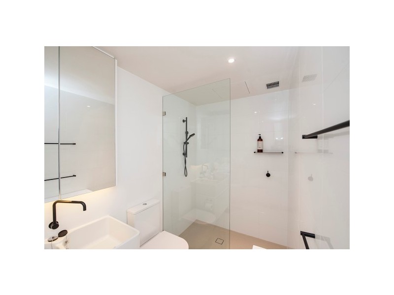 65 Cowper Wharf Rd, Woolloomooloo NSW 2011