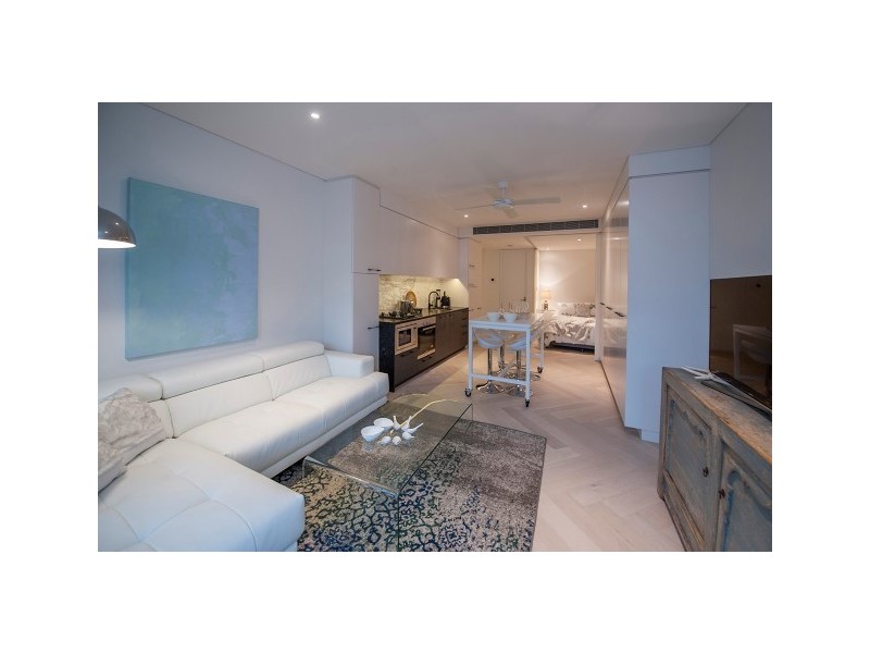 65 Cowper Wharf Rd, Woolloomooloo NSW 2011