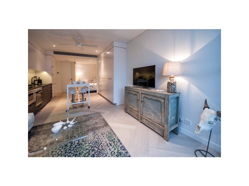 65 Cowper Wharf Rd, Woolloomooloo NSW 2011